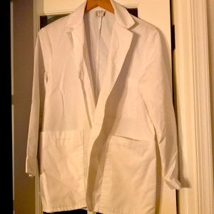 META lab coat/long sleeve buttoned scrubs jacket